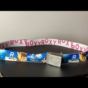 Roxy reversible belt
